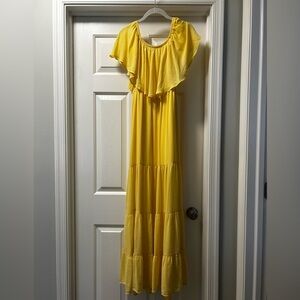 VENUS Maxi Dress
